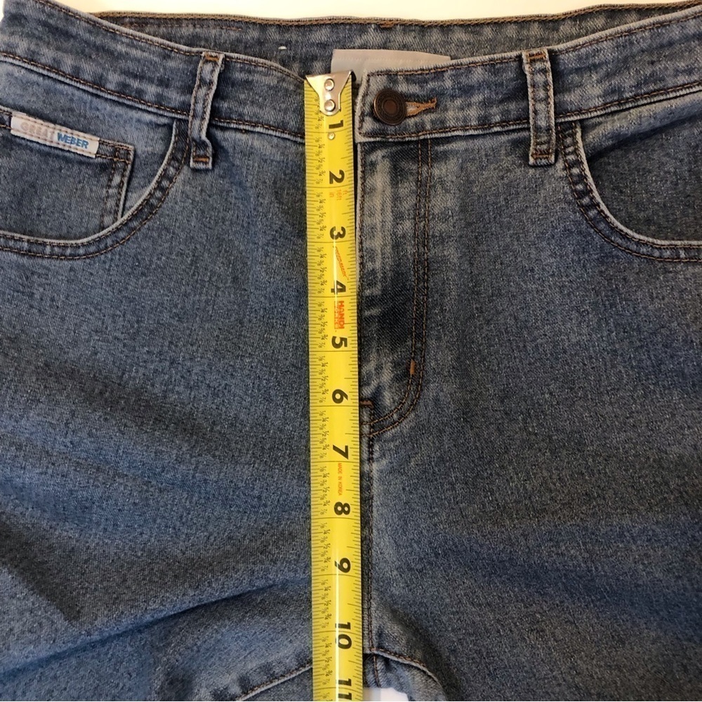 Women’s Cropped Denim Capris Size 31 Embellished Stars Flower Moon - Picture 11 of 12